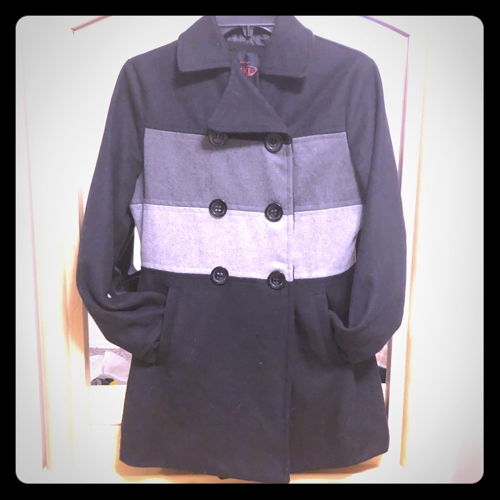 ~ Yoki Colorblock Coat - Great Condition! ~